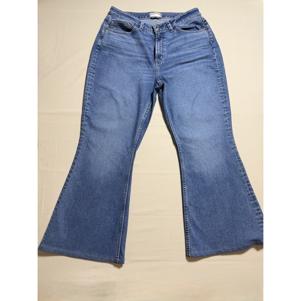 Free People We The Free Womens Flare Jeans 32 Blue CRVY High Rise Hemmed 28